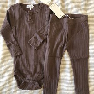 Jamie Kay wisteria set